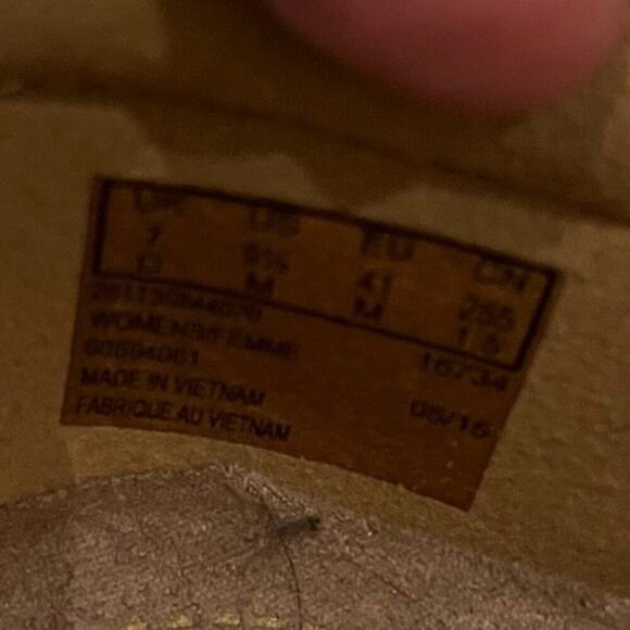 Clarks Artisan Daelyn Hill Suede Slip On Comfort Loafer Shoes Womens Sz 9.5 NEW - Picture 9 of 10